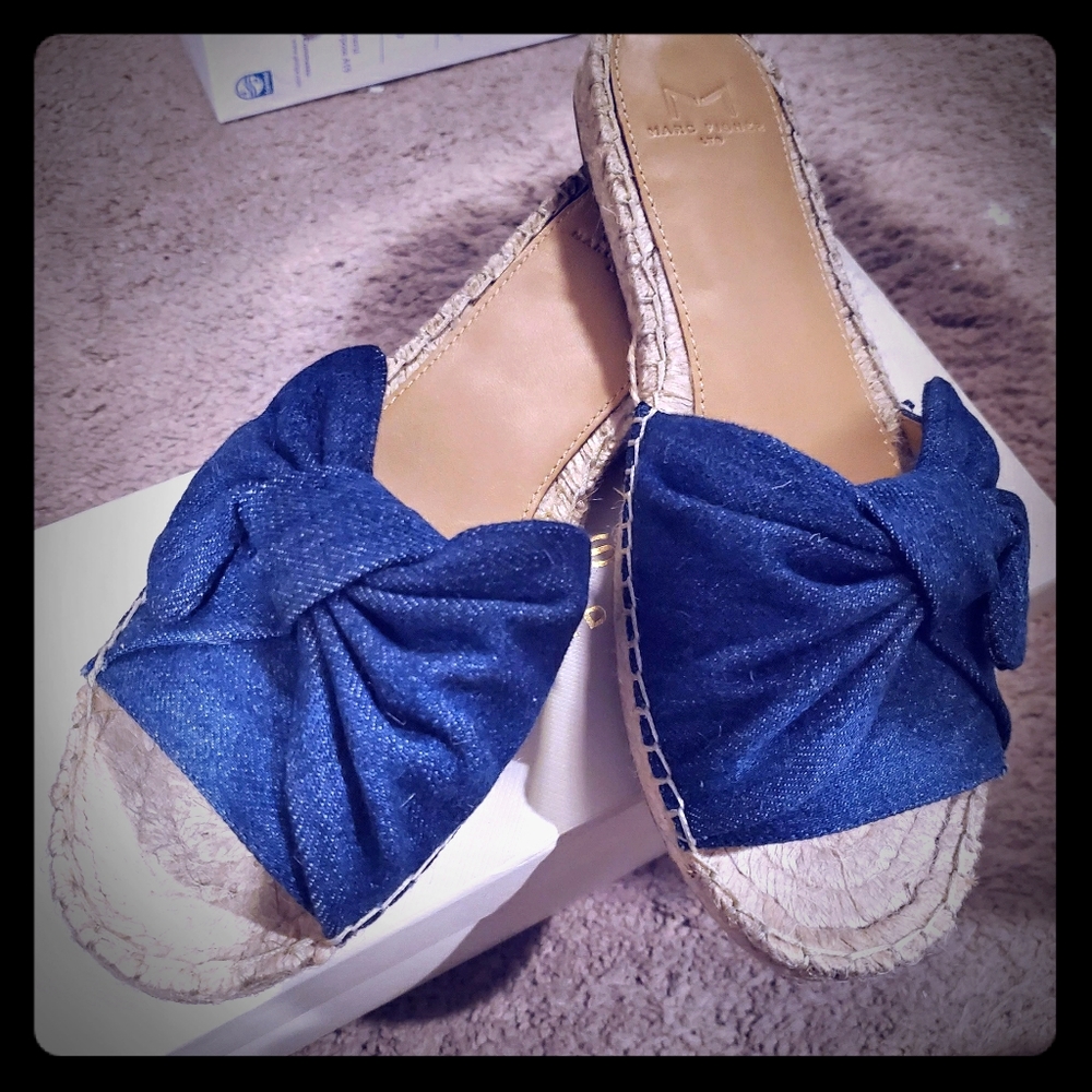 Marc Jacob's flip flops